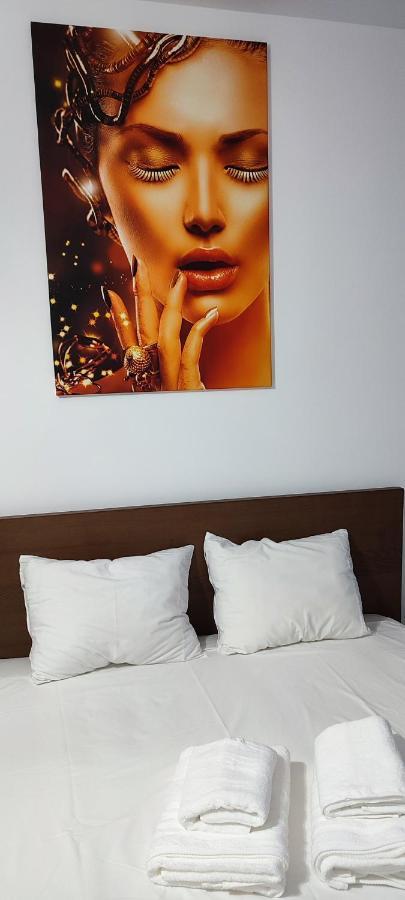 Jacuzzi Belle View Sinaia-Free Parking Apartamento Exterior foto