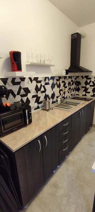 Jacuzzi Belle View Sinaia-Free Parking Apartamento Exterior foto
